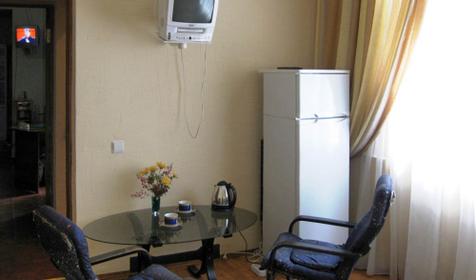 Двухкомнатный номер люкс мини-гостиницы Чайка, г. Сочи