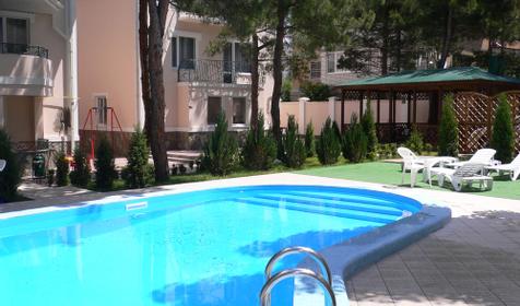 Бассейн гостевого дома Сосновая дача, г. Геленджик