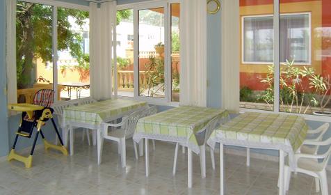 Обеденный зал отеля Кленовый лист, г. Геленджик