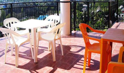 Терраса гостевого дома на Суворова 16, г. Сочи, п. Лазаревское