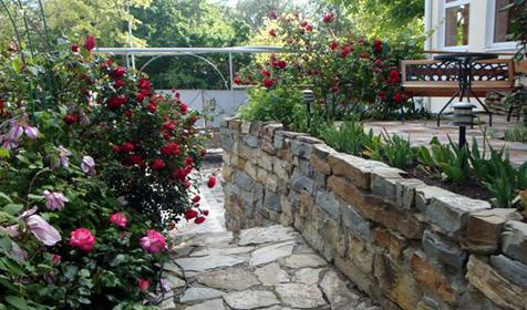 Территория гостевого дома Аквамарин, г. Геленджик, с. Кабардинка