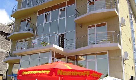 Гостевой дом Villa Gold (Вилла Голд), г. Сочи, Адлер