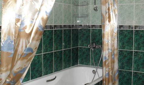 Санузел, двухкомнатный номер, частная гостиница Азалия, г. Сочи, п. Лазаревское