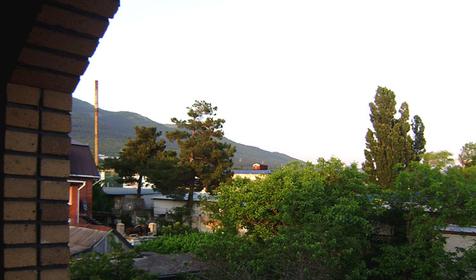 Вид с балкона, гостевой дом Алые паруса, г. Геленджик
