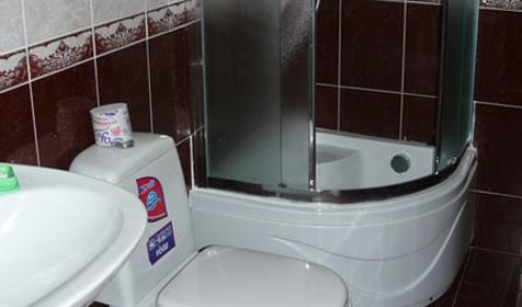 Санузел номера гостевого дома Давид, г. Сочи, Адлер