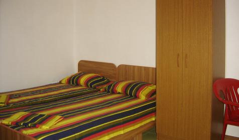 Комната номера эконом-класса гостевого дома Дельфин, г. Геленджик, с. Дивноморское