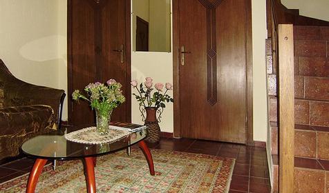 Холл мини-гостиницы Чайка, г. Сочи