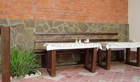 Во дворе мини-гостиницы Чайка, г. Сочи