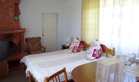 Номер, частная гостиница Валера и Люба, г. Сочи, Лазаревский район, п. Лазаревское