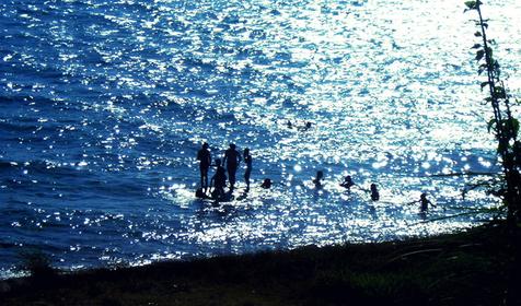 Пляж неподалеку от оздоровительного центра Гармония, г. Сочи, Лазаревский район, п. Якорная щель