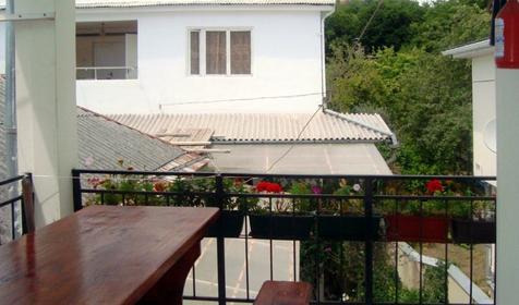 Балкон, частный дом Виолетта, г. Сочи, Лазаревский район, п. Лоо