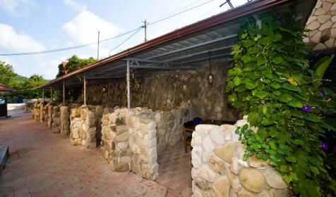 Частный гостиничный комплекс Ред Хауз, п. Шепси