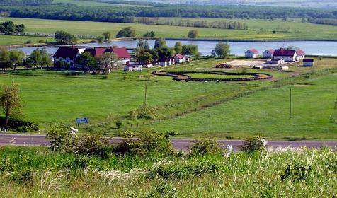 Территория базы отдыха Клёвое местечко, г. Новороссийск, п. Ленинский путь