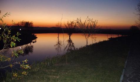 Осенний вечер, база отдыха Клёвое местечко, г. Новороссийск, п. Ленинский путь