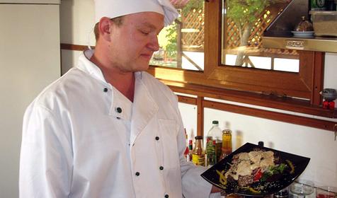 Питание на базе отдыха Клёвое местечко, г. Новороссийск, п. Ленинский путь