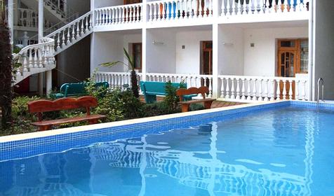 Бассейн. Корпус Лесная сказка. Частная гостиница Ардо. г. Сочи, Лазаревский район, п. Якорная щель