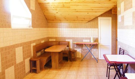 Кухня гостевого дома Людмила, г. Геленджик, п. Архипо-Осиповка