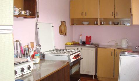 Летняя кухня частной мини-гостиницы по ул. Морская, г. Ейск