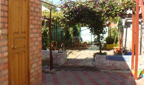 Гостевой дом по ул. Морская, г. Ейск, г. Ейск