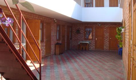 Гостевой дом по ул. Морская, г. Ейск