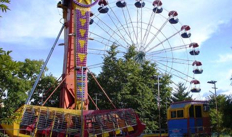 Парк культуры и отдыха, расположенный неподалеку от гостиницы Анюта, г. Сочи, п. Лазаревское