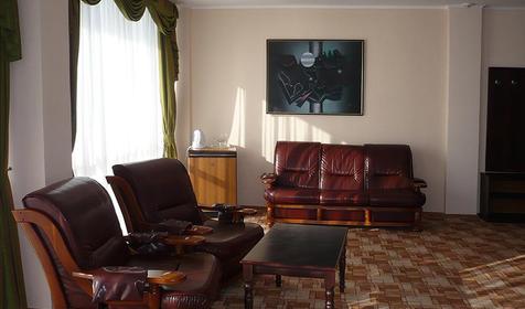 Холл гостиницы Шторм, г. Сочи, п. Лазаревское