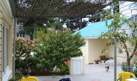 Двор гостевого дома Катя, г. Геленджик