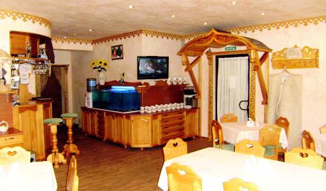 Кафе Казачья кухня, мини-отель Дом казака, г. Геленджик