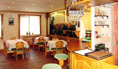 Кафе Казачья кухня с мини-отеле Дом казака, г. Геленджик