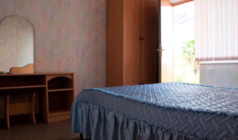 Трехместный комфорт гостевого дома Aring House, г. Сочи, п. Лазаревское