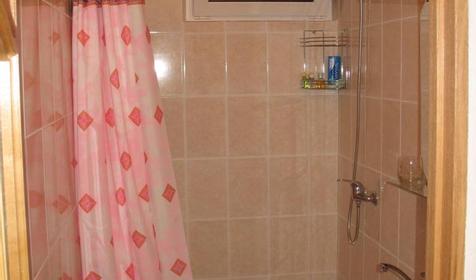 Санузел номера эконом гостевого дома Aring House, г. Сочи, п. Лазаревское