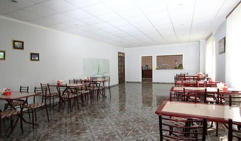 Столовая гостевого дома Астери, г. Геленджик, п. Кабардинка