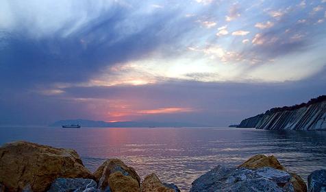 Пляж с. Кабардинка