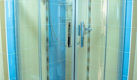 Номер люкс 3-х комнатный со смежным номером для охраны, отель Платан Южный, г. Краснодар