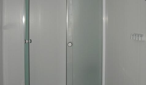 Душевая кабина номера, гостевой дом Южный бриз, г. Ейск