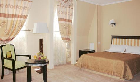 Номер Люкс гостиничного комплекса BelHotel, г. Белореченск