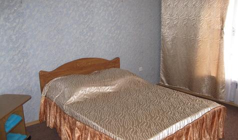 Двухкомнатный номер Люкс мини-гостиницы Морской центр, г. Ейск