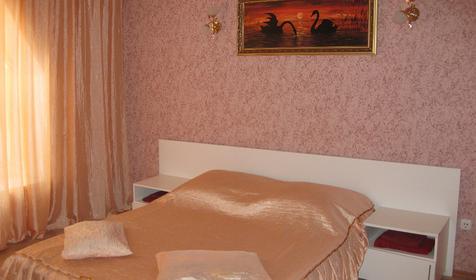 Двухкомнатный номер Люкс мини-гостиницы Морской центр, г. Ейск