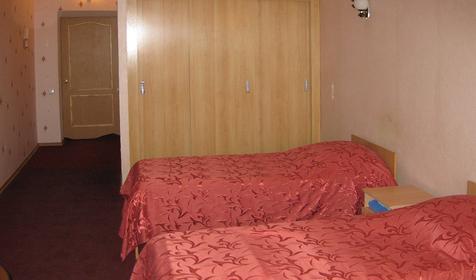 Трехместный номер мини-гостиницы Морской центр, г. Ейск