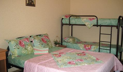 Четырехместный номер гостевого дома На Кирова, г. Геленджик