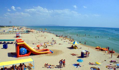 Пляж курортного района Витязево