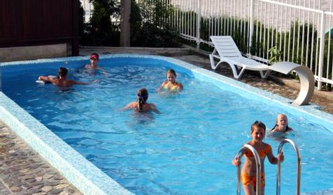 Бассейн гостевого дома Бавария, г. Анапа, п. Витязево