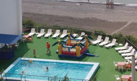 На территории отеля Орешник, г. Сочи, п Лазаревское