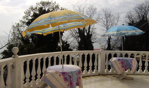 Терраса. Гостевой дом «Минами», г. Сочи, п. Лазаревское