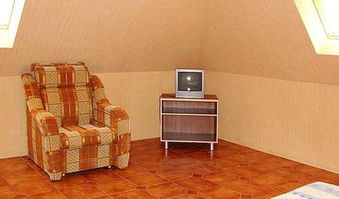 Двухместный номер с двумя дополнительными местами, без балкона. Частный коттедж Джона, г. Сочи, Адлерский район