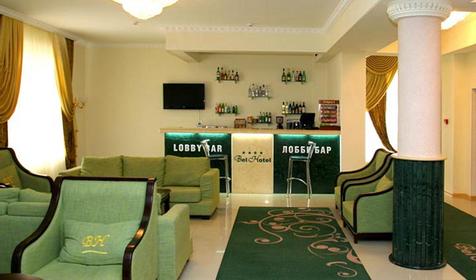Холл и ресепшн гостиничного комплекса BelHotel, г. Белореченск