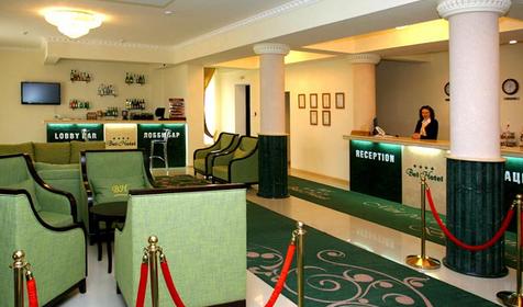 Холл и ресепшн гостиничного комплекса BelHotel, г. Белореченск