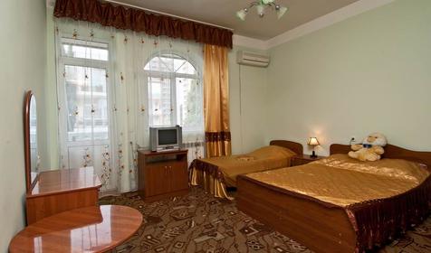 Номер, Гостиница Дом на Ульянова 9, г. Сочи, Адлер