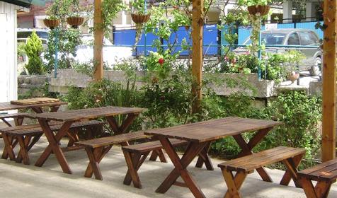 Кафе гостиницы Виноградная лоза, г. Сочи, п. Лазаревское