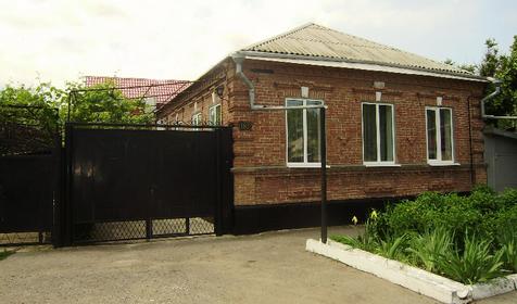 Частный дом по ул. Таманская 182, г. Ейск